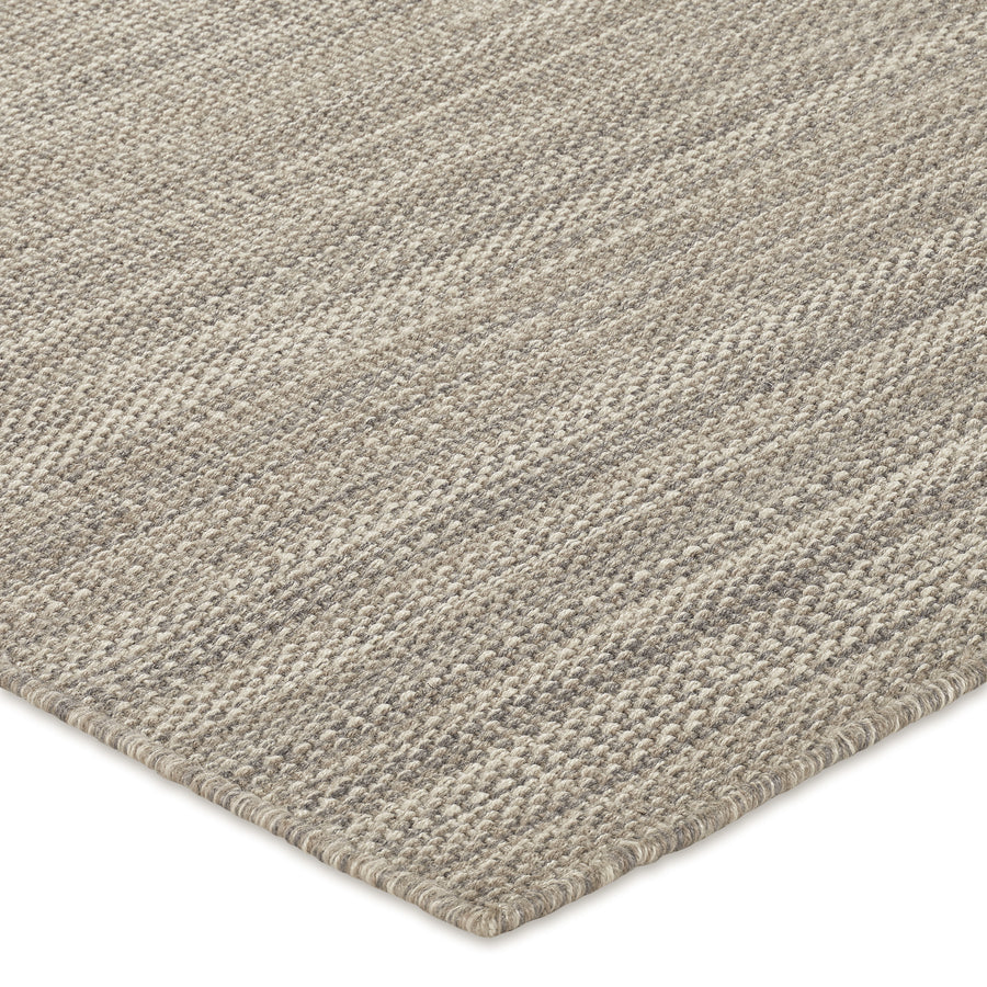 Quinn sample in Taupe