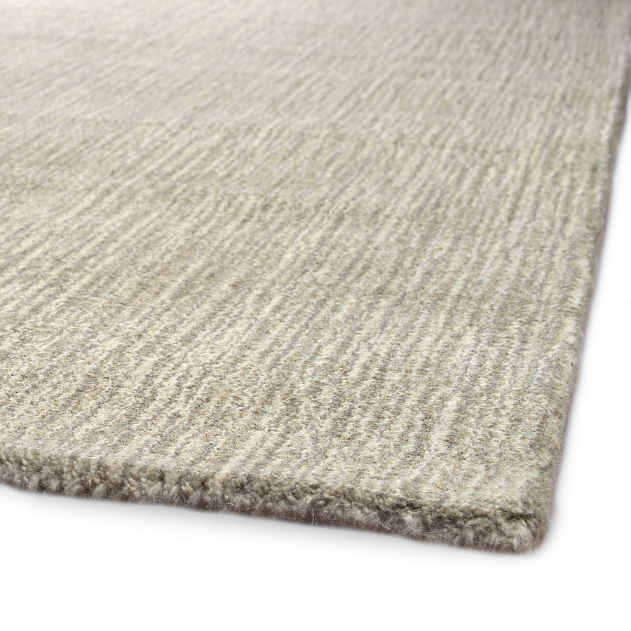 Riley sample in Grey Frost